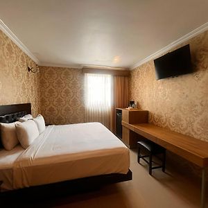 Habitación Estándar con Cama King
